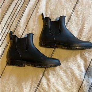 Chelsea rubber rain boots